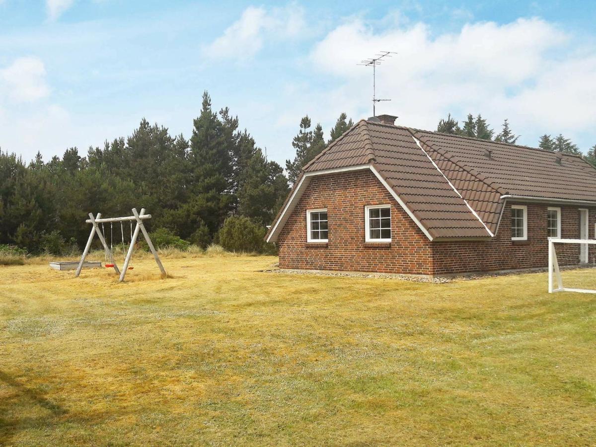 10 Person Holiday Home In Bl Vand Blåvand Habitación foto